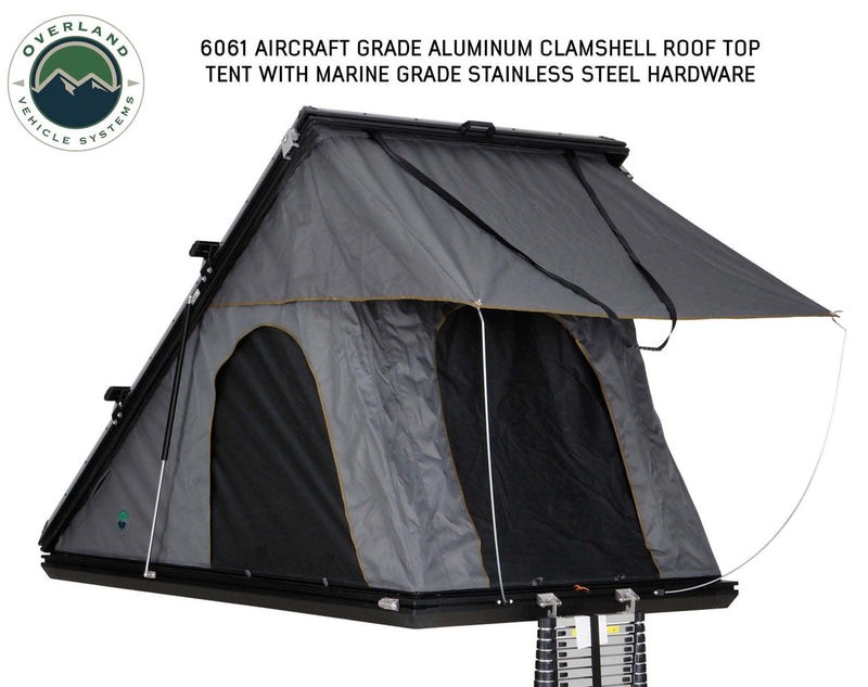 Load image into Gallery viewer, Mamba 3 Clam Shell Roof Top Tent
