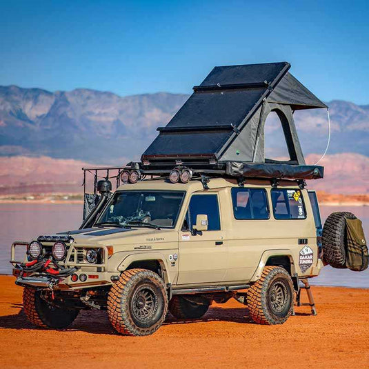 Mamba 3 Clam Shell Roof Top Tent